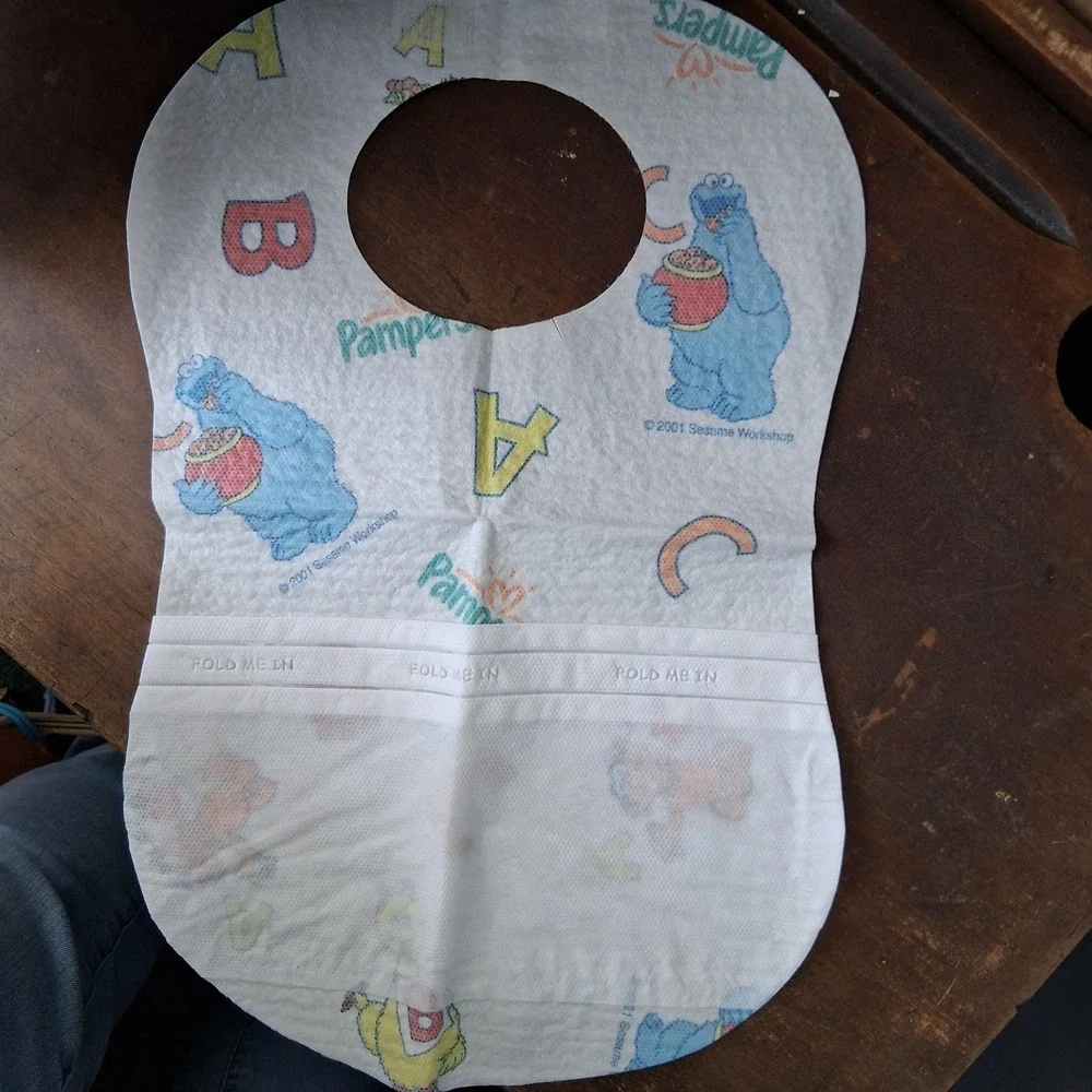 Bibsters - Large Single Use Bibs 6mos plus. NIB Pampers 8 Ct 2002 Sesame Street